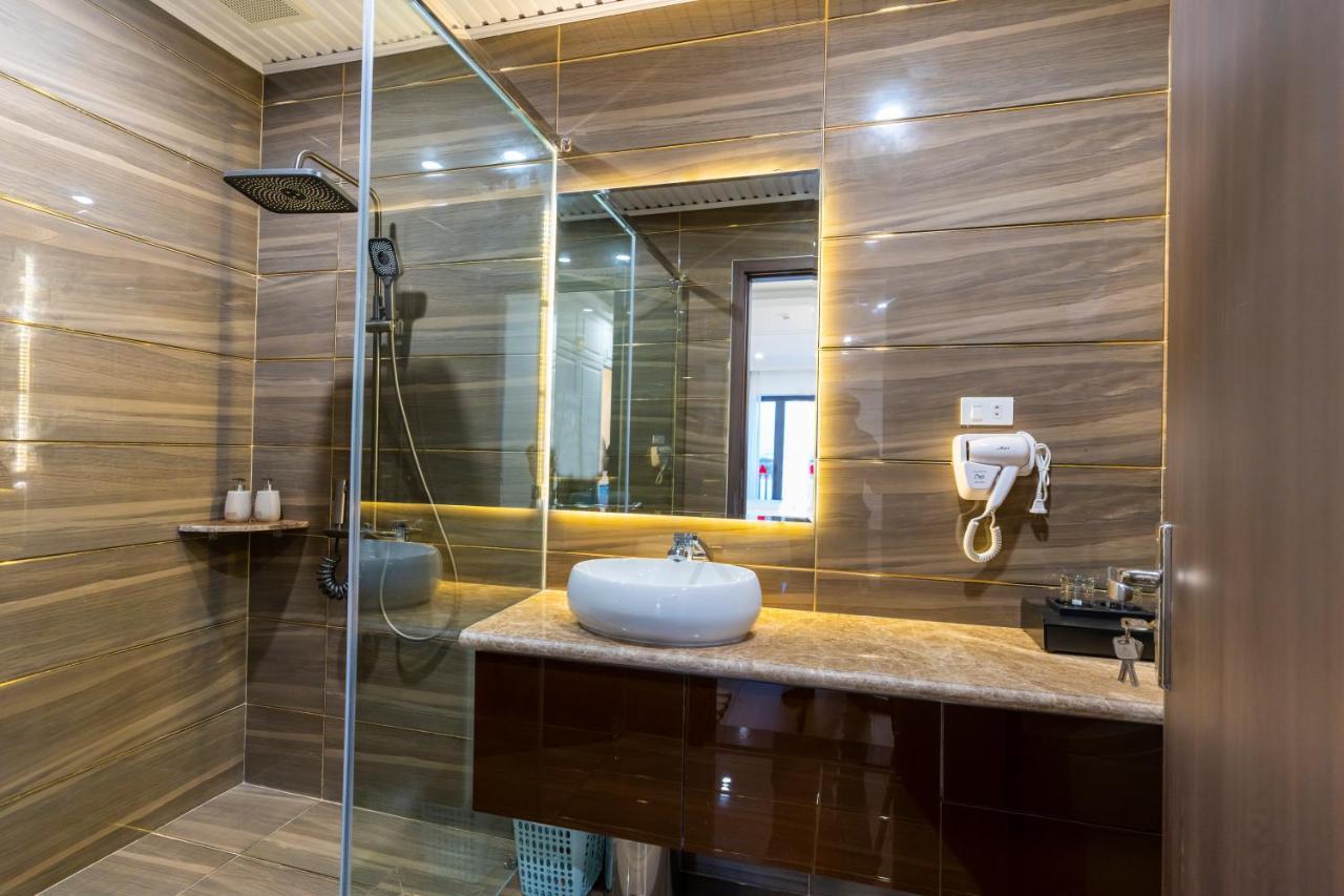 Cm Hotel & Apartment Hai Phong Exterior foto